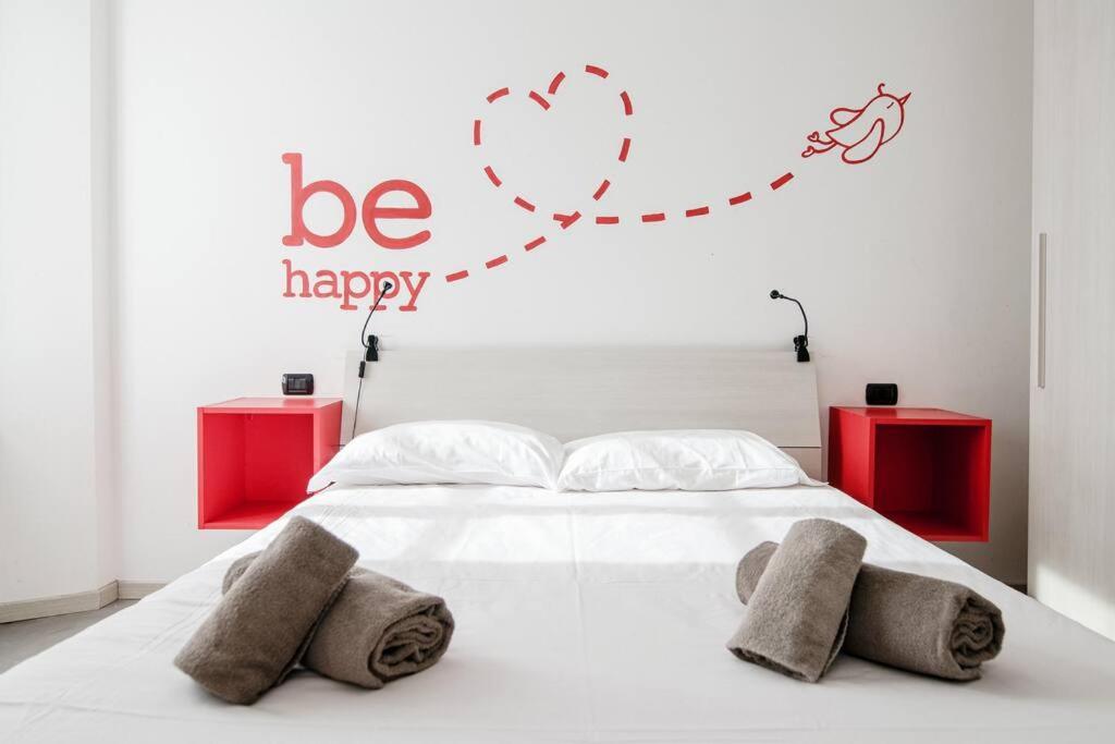Be Happy - The House Of Travelers Apartment โกโม ภายนอก รูปภาพ